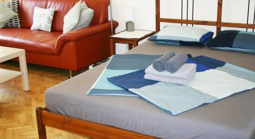 Honey Hostel - photo 1