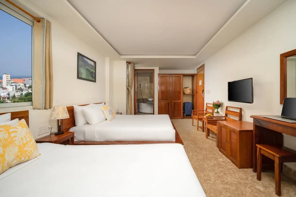 Titan Hotel - photo 44