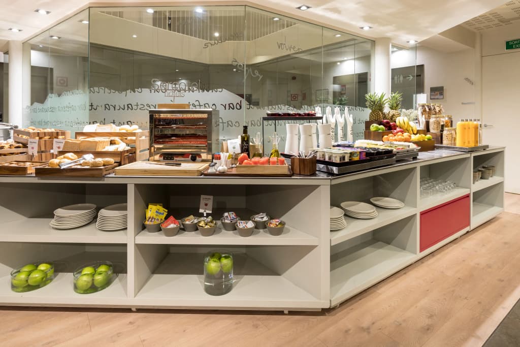 Sercotel Amister Art Hotel - photo 42