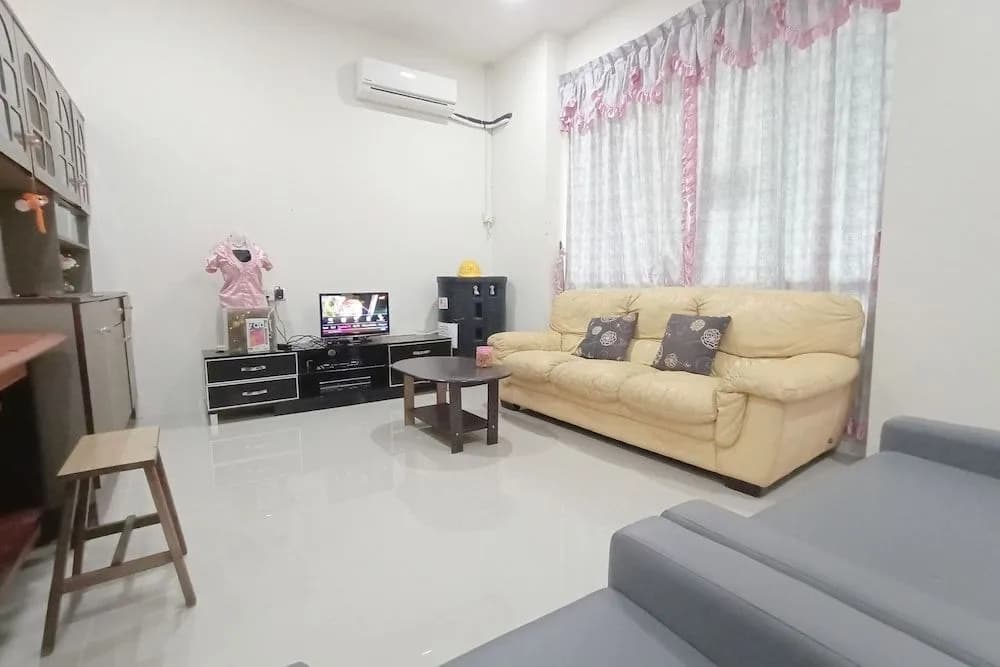 OYO 90186 Tiong's Homestay - Gated Comm - photo 5