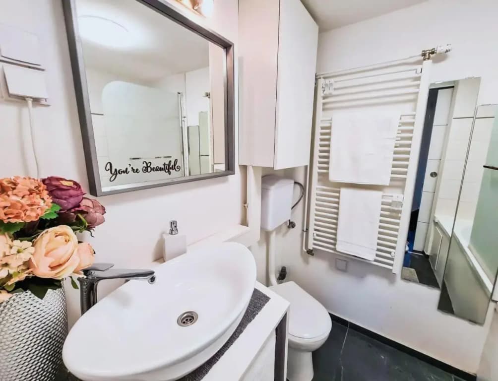 Modern flat in city center - photo 7
