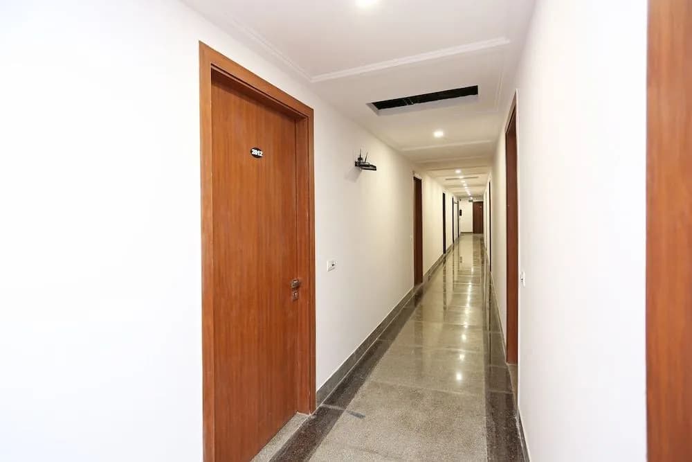 OYO 9268 Hotel Arch - photo 14