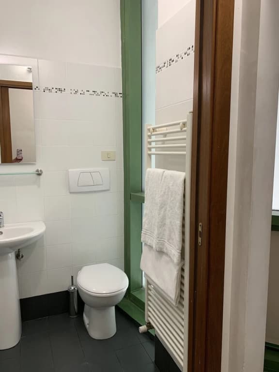 "2 pax Studio, Month to Month Lease, Utility Costs Included" - photo 8