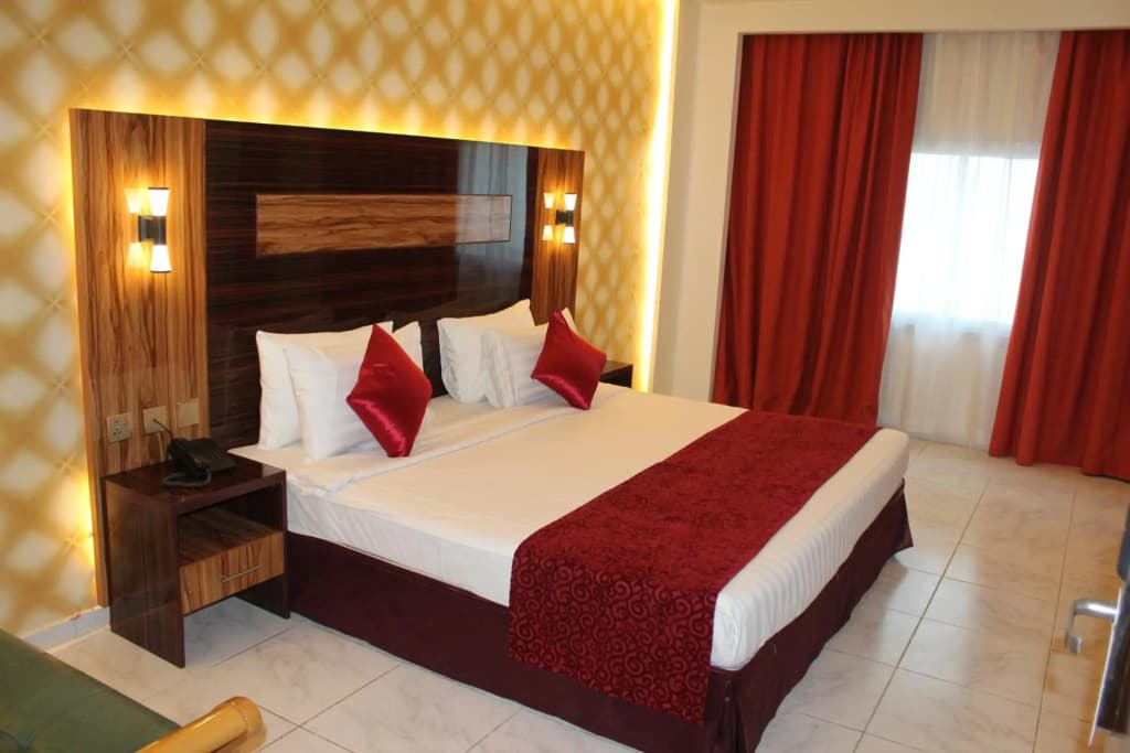 Grand Nova Hotel - photo 5