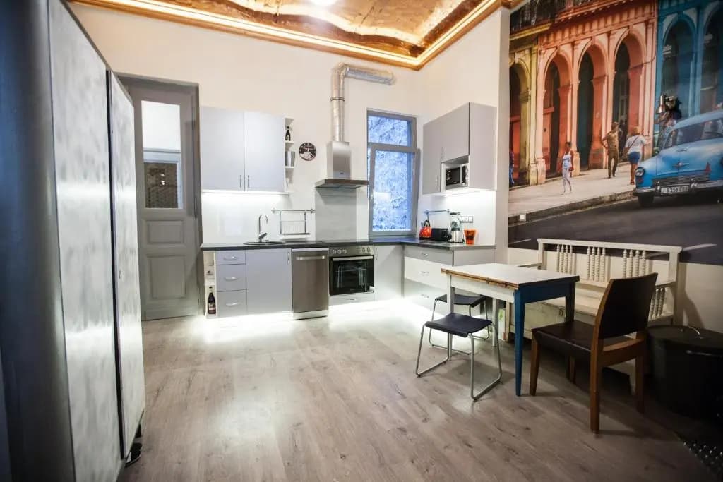 N42 by Small Home Budapest - photo 2