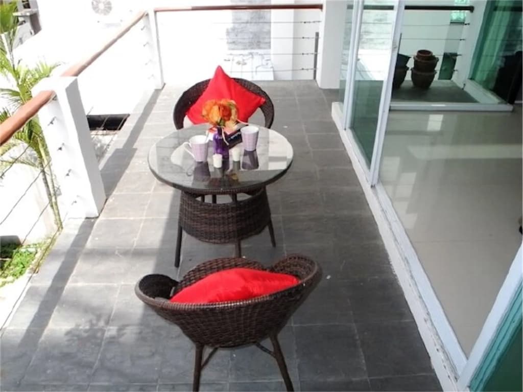 Sunrise 3 bedrooms Spacious Apartment - photo 4