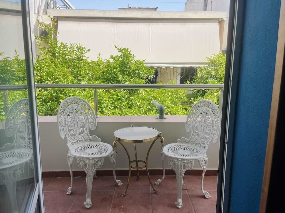 My Bouganvilla Home Acropolis View Stay in Tavros - photo 12