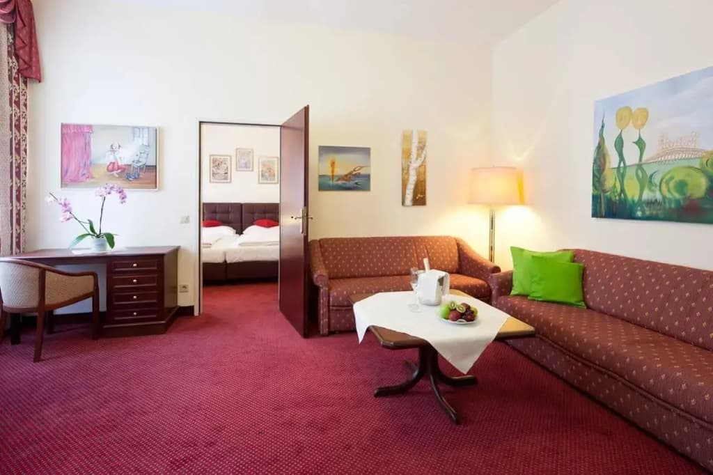 Theaterhotel & Suites Wien - photo 7