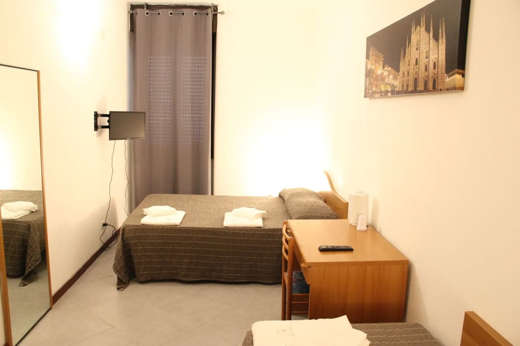 Guest House Brianza Room - photo 15