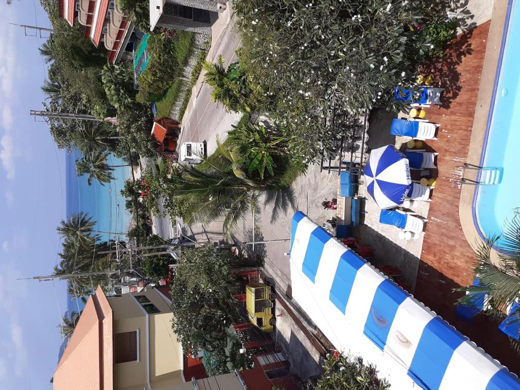 Porterhouse Beach Hotel - photo 14