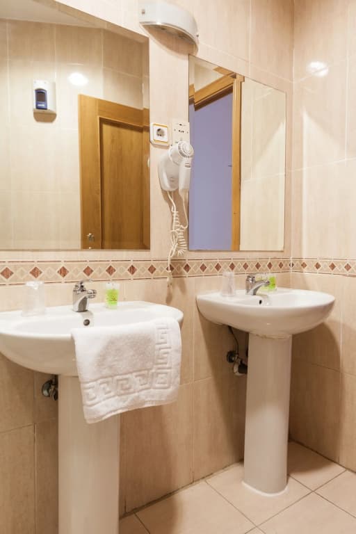 Hostal Josefina - photo 10