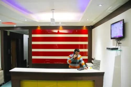 Hotel Megha Palace - photo 4
