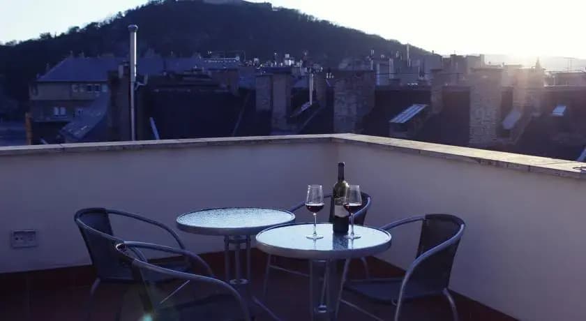 Budapest Rooftop Penthouse - photo 5