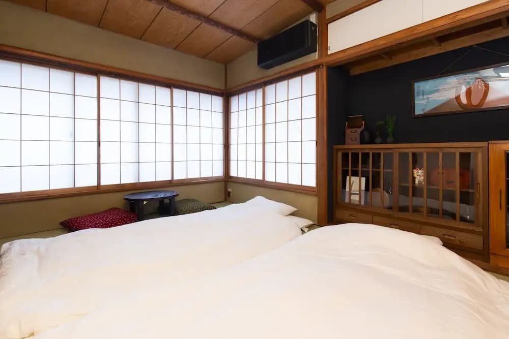 Kagurazaka Retro Bar & Hotel - photo 42