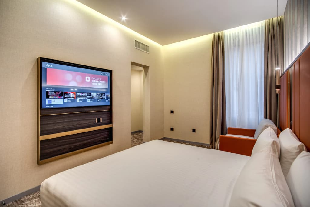 CC Palace Hotel Roma - photo 4