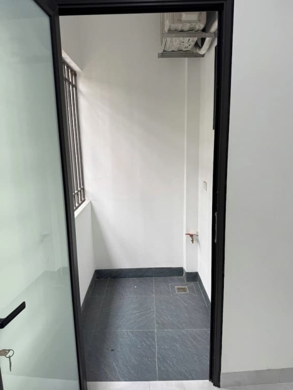 Ly Apartment - Yen Phu str - photo 11