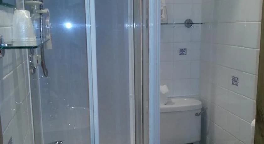 Smiths Guest House - photo 12