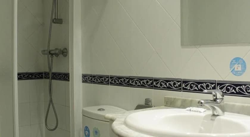 Hostal Ana Belen - photo 8