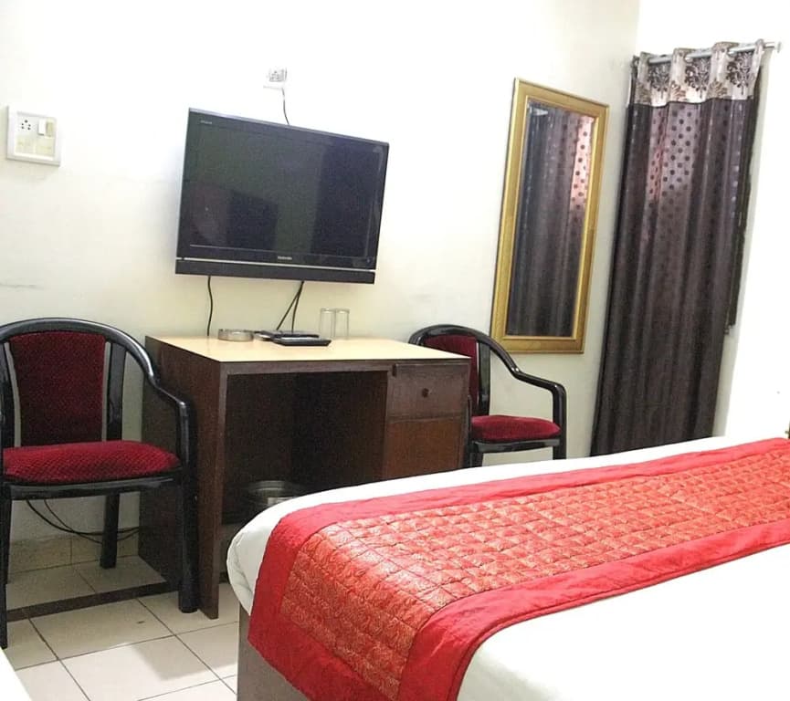 Hotel Shree Radhe Krishan - photo 3