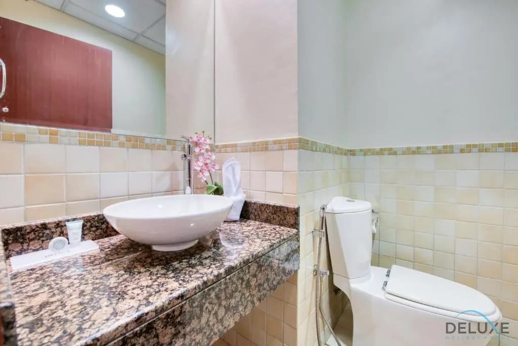 Immaculate 2 BR at Sadaf 6 JBR by Deluxe Holiday Homes - photo 6