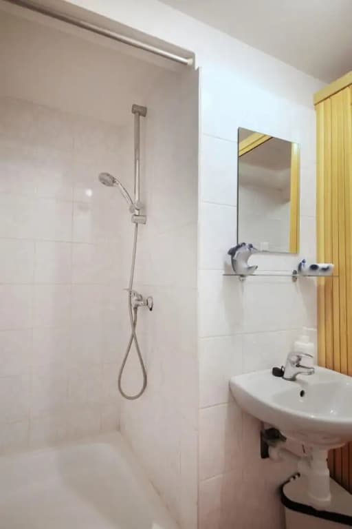 Apartment Above Angel - photo 7