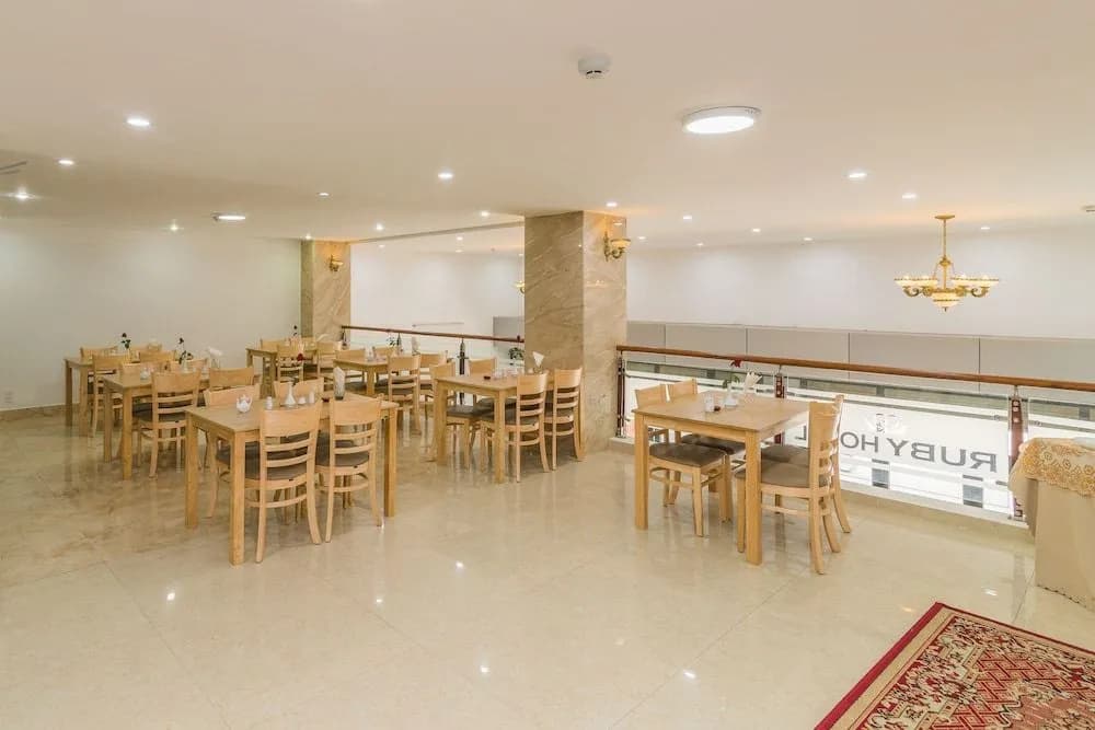 Oyo 186 Ruby Hotel - photo 16