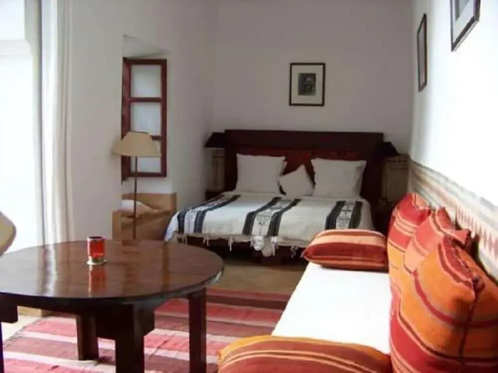 Riad Neela - photo 2