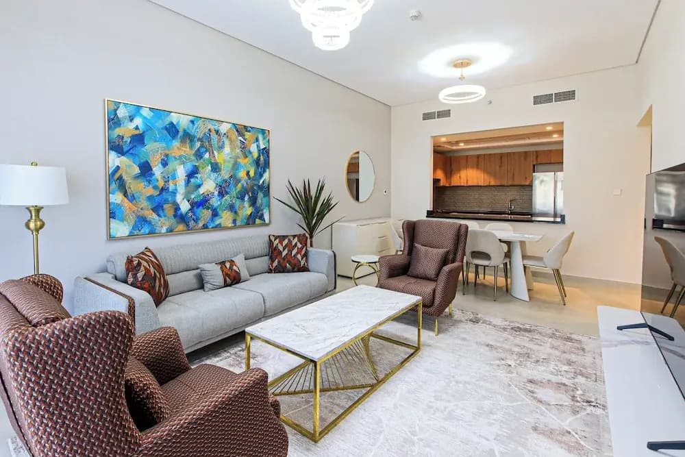 Spacious 2BR Apt Maids Elegance - photo 12