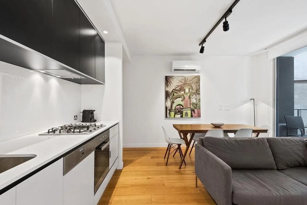 District Apartments Fitzroy - photo 16
