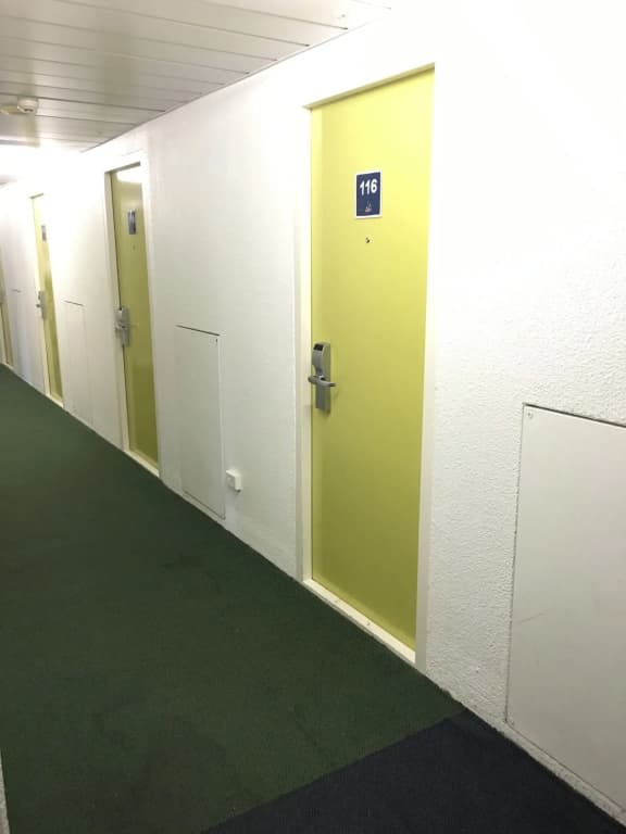 Ibis Budget St Peters - photo 9