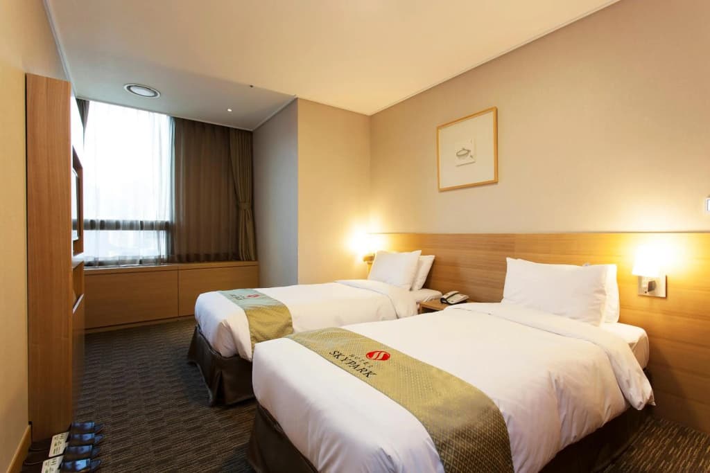 Hotel Skypark Central Myeongdong - photo 21
