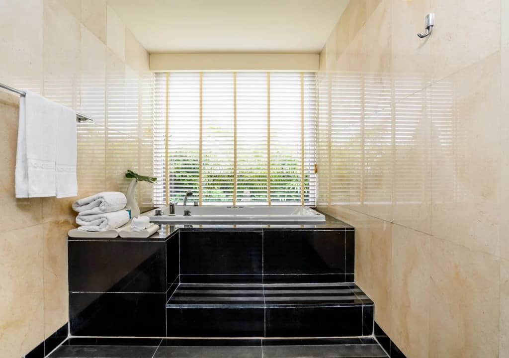 Novotel Bangkok On Siam Square Hotel - photo 22