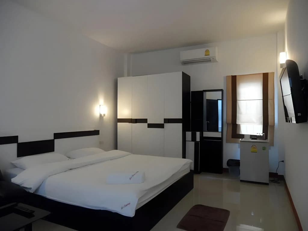 Sri Samui Hotel - photo 3
