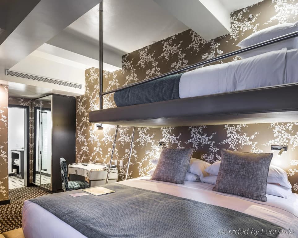 45 Times Square Hotel - photo 6