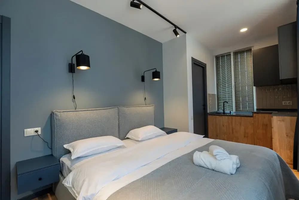 Stones Throw Apartments - photo 15