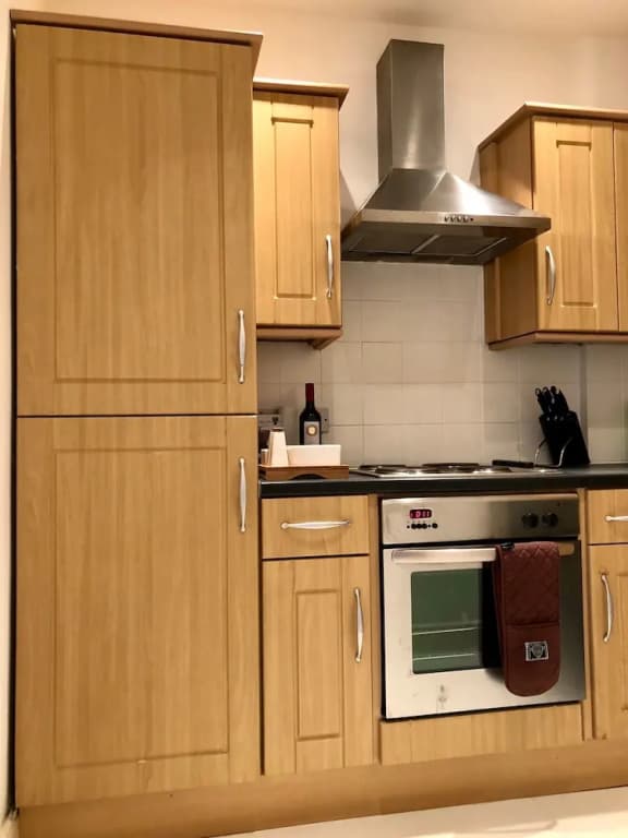 2 Bedroom Flat Near Leith - photo 12