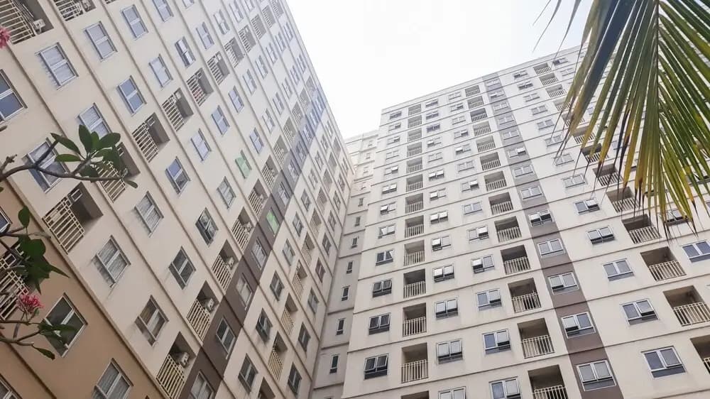 Comfortable 2 Bedrooms @ Titanium Square Apartment - photo 1