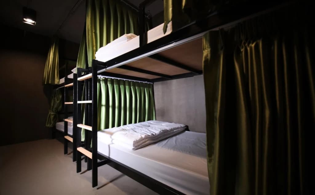 The Campus Hostel Thonglor - photo 9