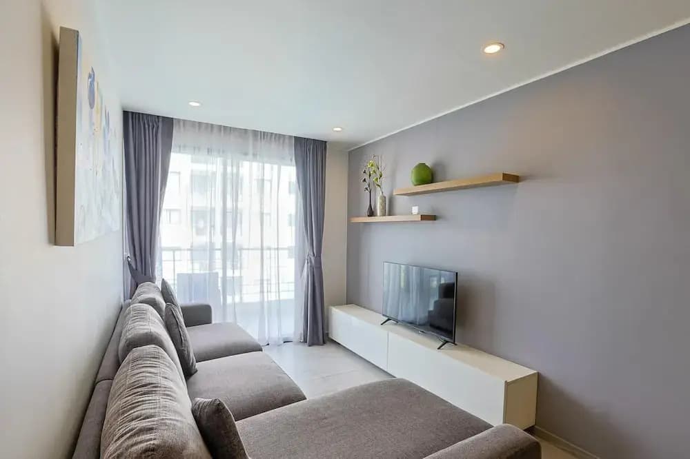 Pool View 1 Bed Apt T2-520 - photo 15