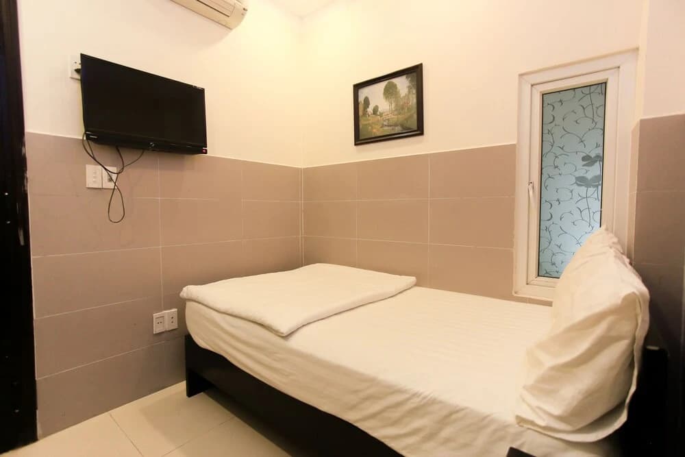 OYO 1072 Dragon Hotel - photo 5