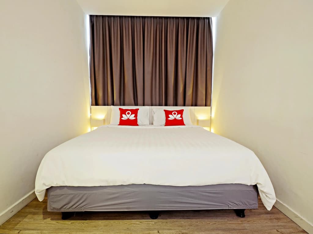 ZenRooms Pluit PIK - photo 4
