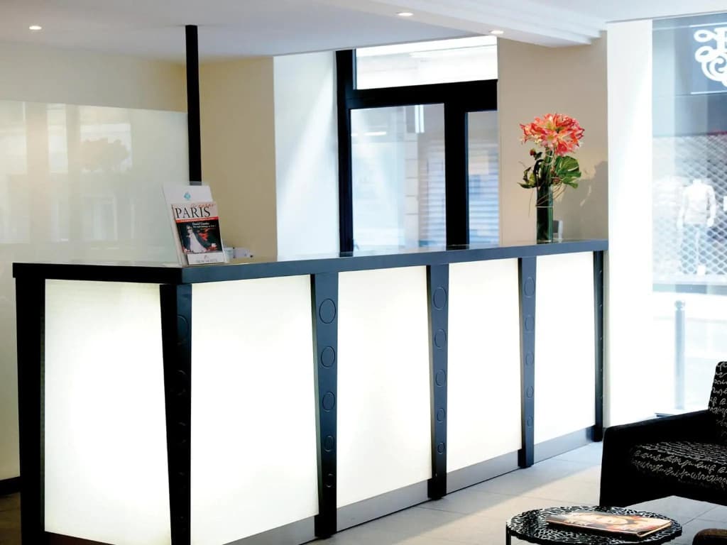 New Hotel Saint Lazare - photo 8