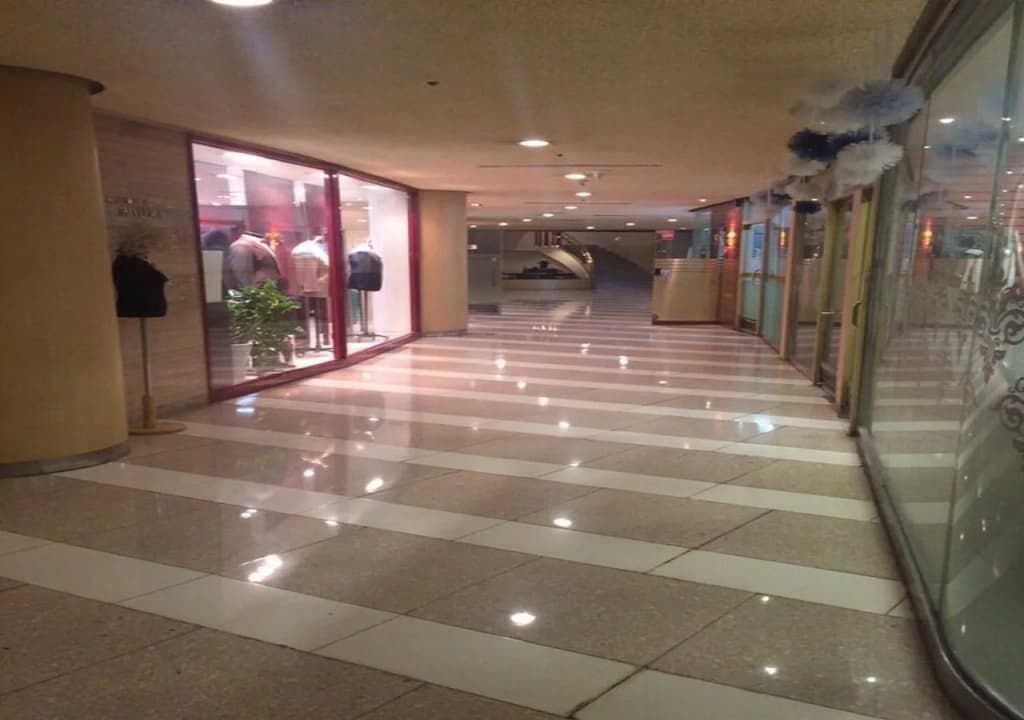 Hotel Riviera - photo 15