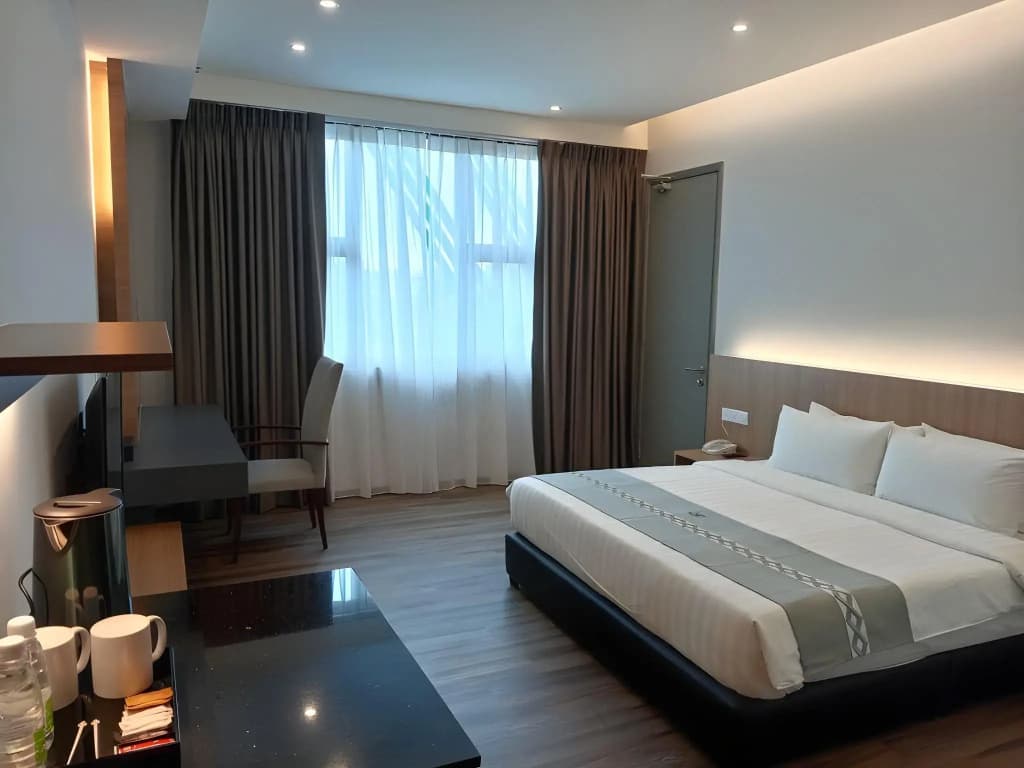 56 Hotel - photo 3