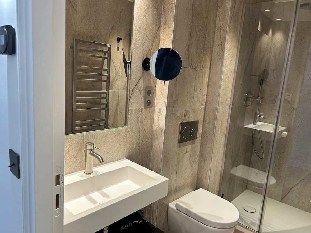 Eiffel Yard Hotel - photo 8