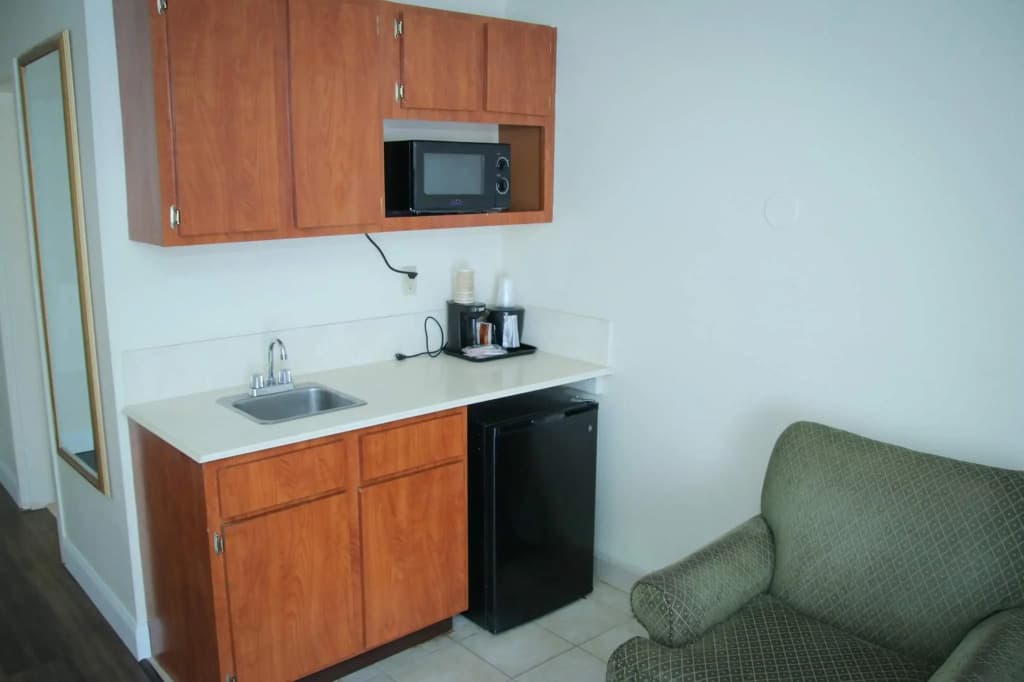 Garnet Inn & Suites, Orlando - photo 24