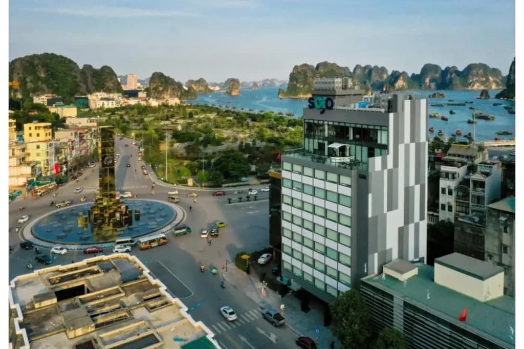 Tru by Hilton Ha Long Hon Gai Centre - photo 17