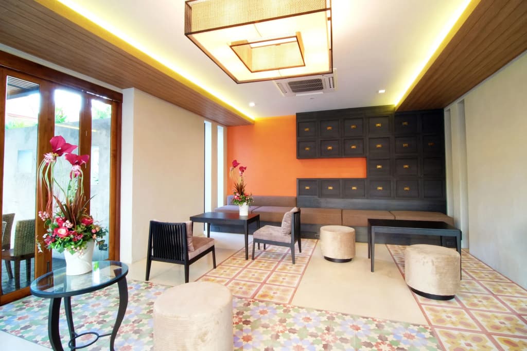 Tapae Gate Villa - photo 2