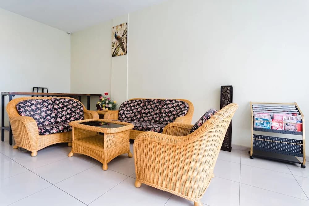 Oyo 90153 U Stay Hotel - photo 6