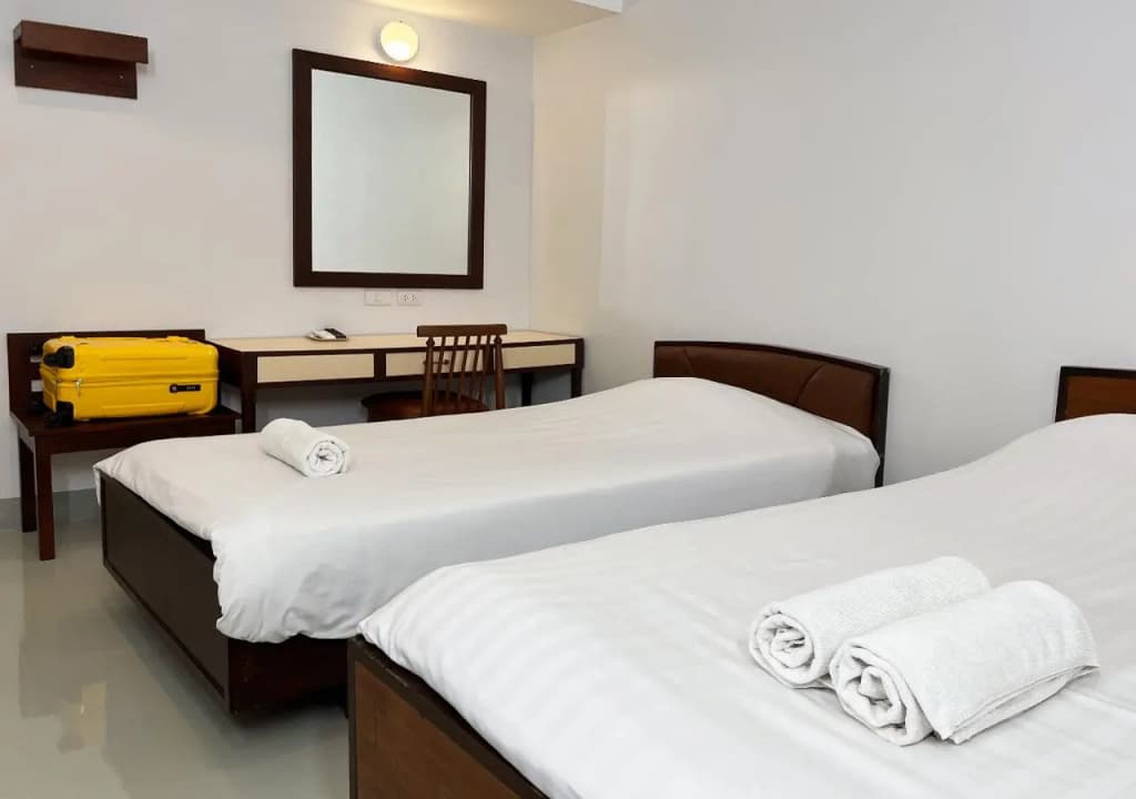 Niagara Hotel - photo 3